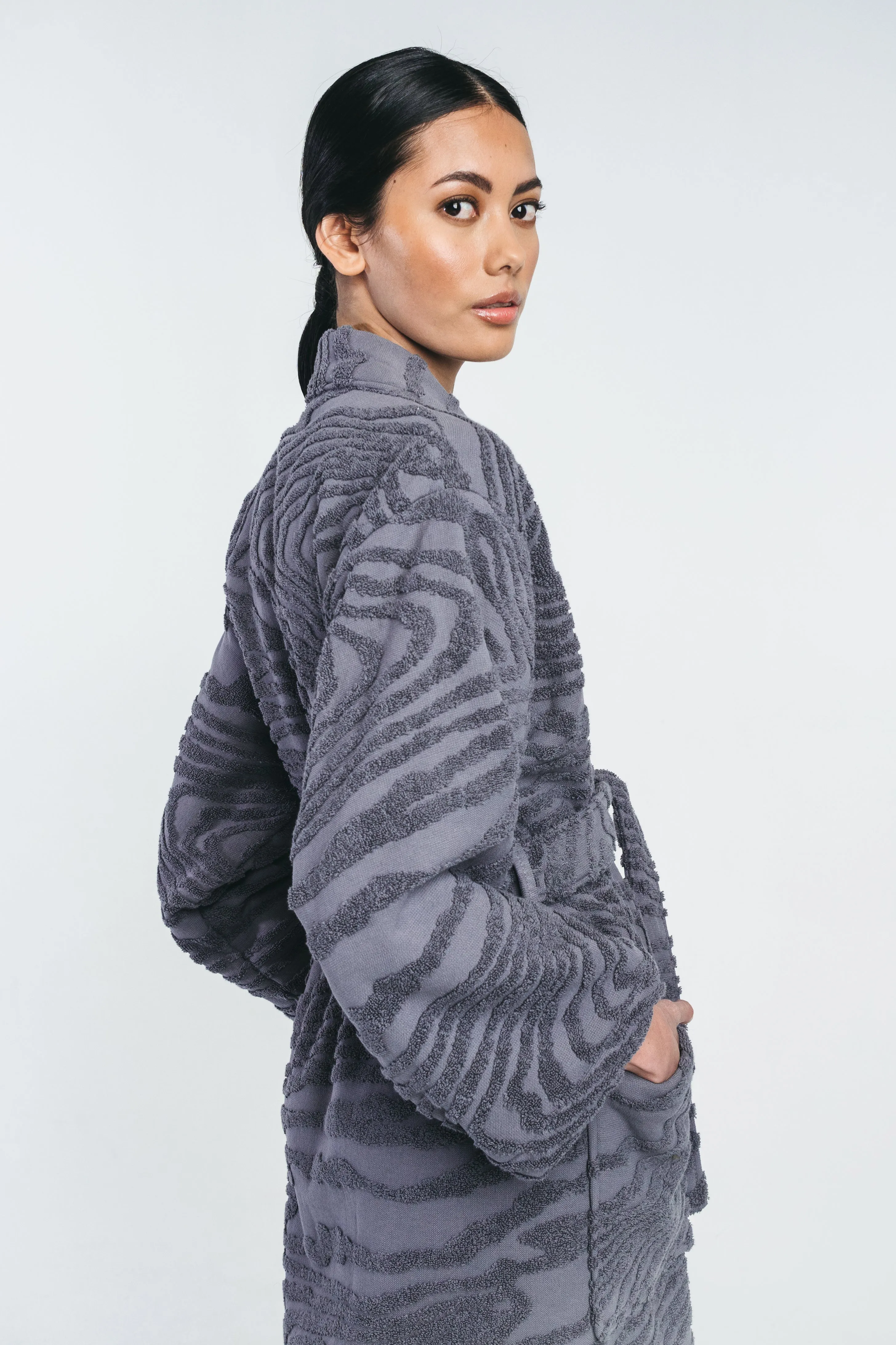 KAARNA bathrobe in grey